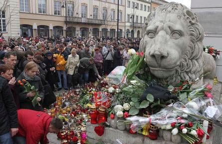 Polish President killed in plane crash