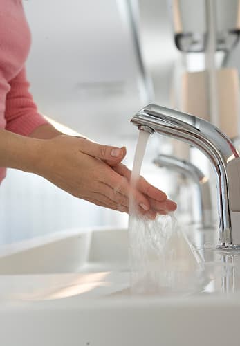 Doctors aren't washing their hands