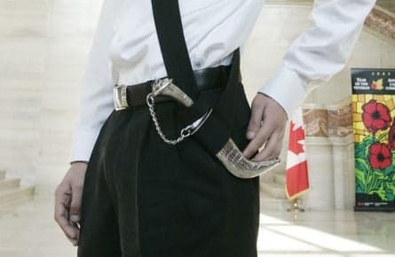 Bloc calls for ban on kirpan from Parliament