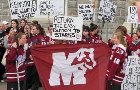 Women's hockey will not be cut at SMU