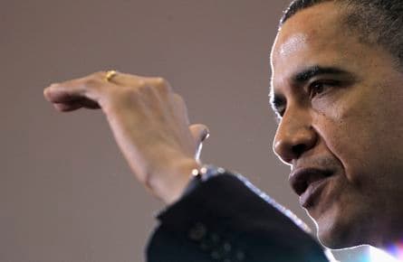 Obama: Cut oil imports, but not from Canada