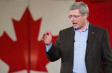 Ontarians fear, respect Harper: poll