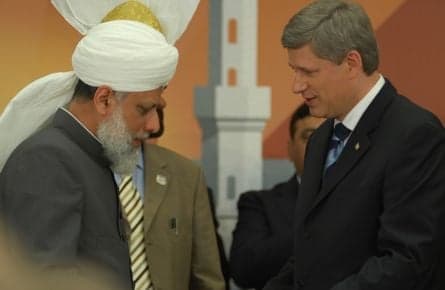 Conservative staffer sought ethnic people in costume for photo-op