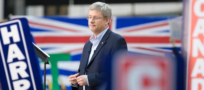 Election forecast: dance on a razor's edge
