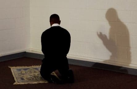 Opposing prayer in Toronto public schools, with dignity