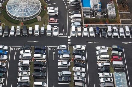 The university's war on the automobile