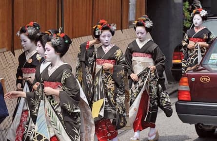 Calling all geishas
