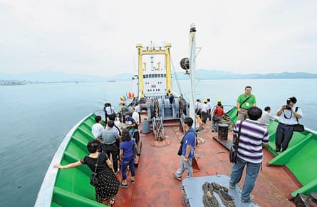 Cruising North Korea