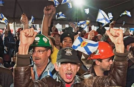 How was Ottawa to choose who would build its ships?