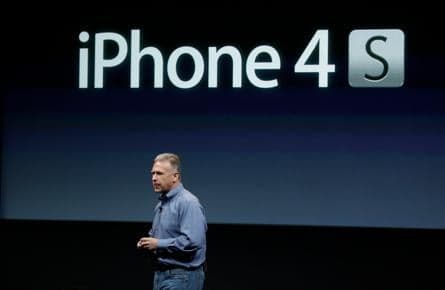 New iPhone: the 'S' is for 'suckers'