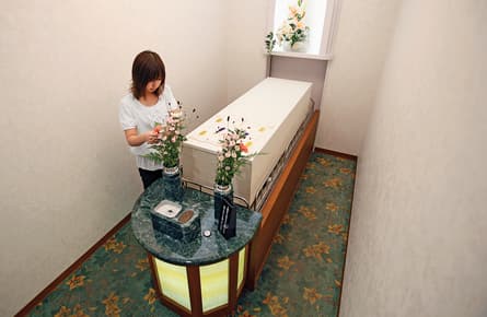 A hotel quiet as the grave
