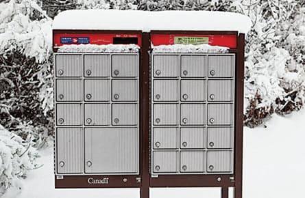 Canada Post goes through sleet, just not snow