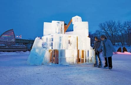 Winnipeg's warming huts keep skaters warm