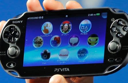 Mobile games not a threat to Vita, Sony says