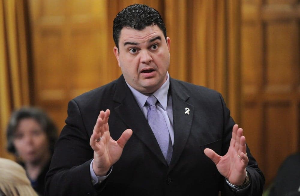 5 at 5: Who is mocking Dean Del Mastro on Wikipedia?