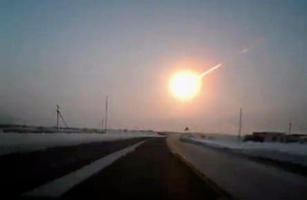 Meteor strikes Russian sky as asteroid whizzes by
