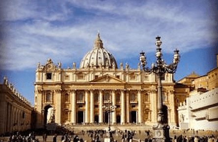 Papal chatter in Vatican City