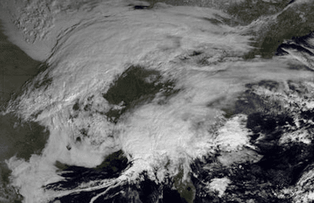 Toronto braces for Snowmageddon 2013, rest of Canada laughs