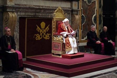 Reports say Pope Benedict is in failing health