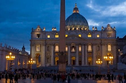 Cardinal Bergoglio named new pope on second day of conclave