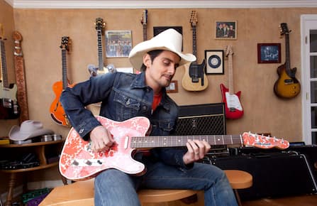Brad Paisley defends 'Accidental Racist' duet with LL Cool J