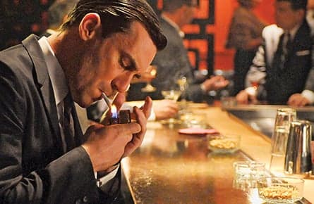 Avoiding spoilers? Not these fans