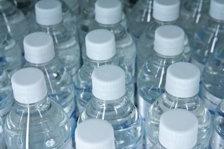 Boil-water order remains for second day in Montreal, citizens scramble for coffee