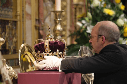 Coronation's 60th: Vivat Regina!