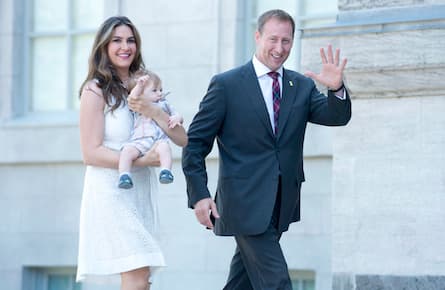 A theme of 'generational change' in Stephen Harper's new cabinet