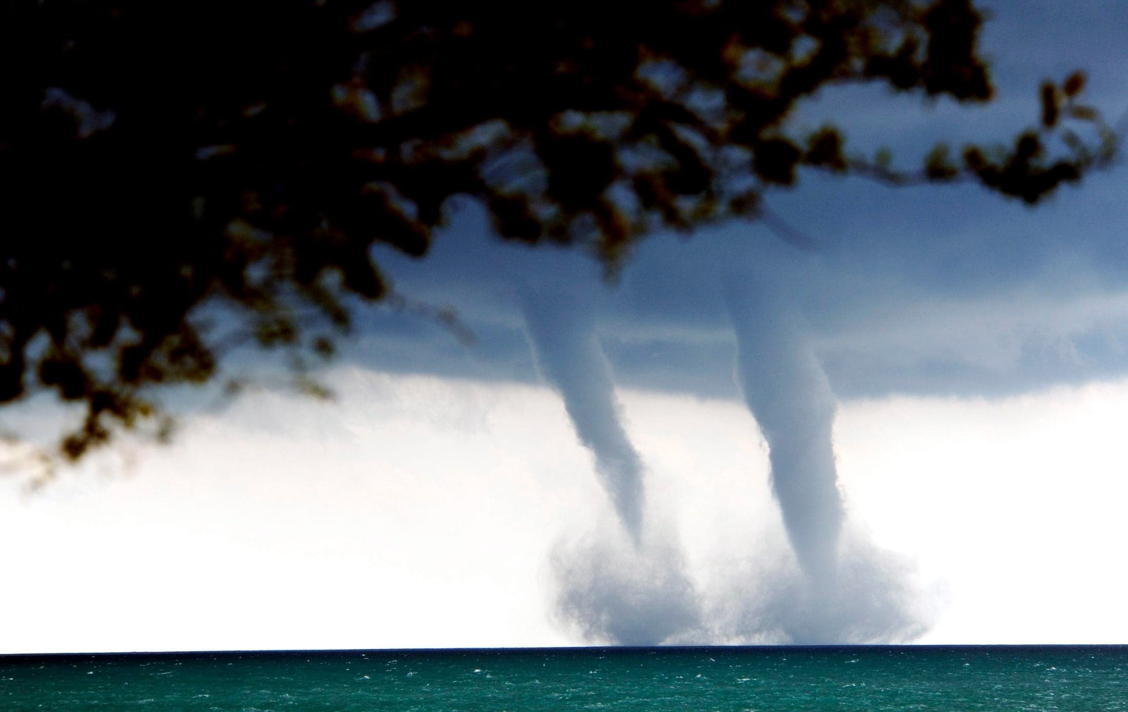 11 freakish events caused by tornados