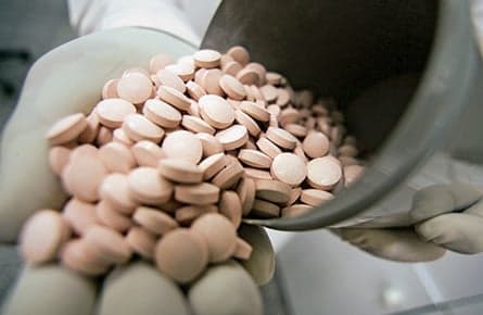 Future doctors demand boundaries with Big Pharma