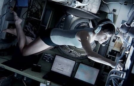 Movie reviews: Gravity, Parkland, Muscle Shoals and Runner Runner