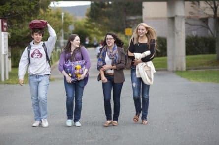 Memorial Students' Union should recognize Greeks