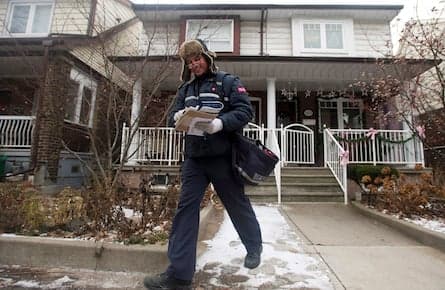 Little downside for Tories in Canada Post cuts: poll