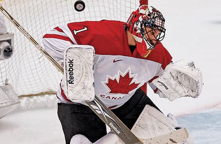 Why goalies can’t save themselves