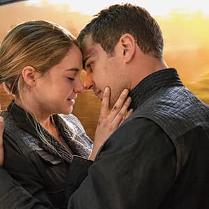 Bestseller Divergent hits the big screen