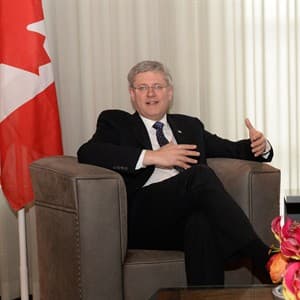 Your morning five: Stephen Harper launches a health summit