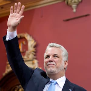 5 at 5: Philippe Couillard sworn in as Quebec premier