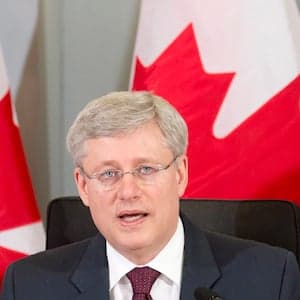 5 at 5: Canada sends jets to aid NATO forces in Ukraine