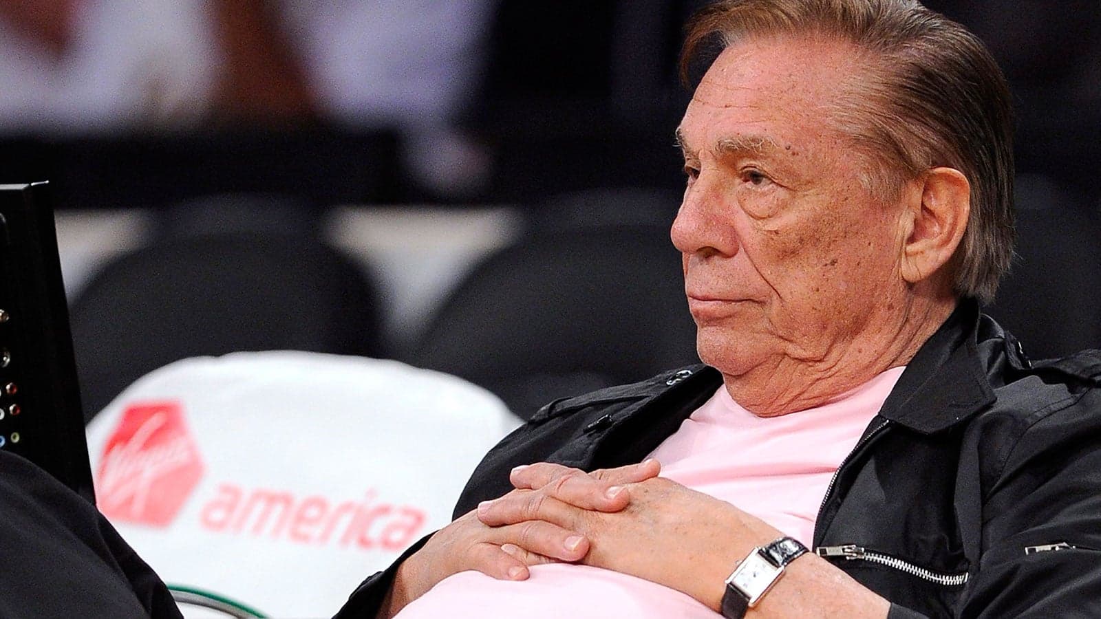 5 at 5: Clippers owner Donald Sterling relents