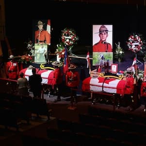 Moncton stops for its fallen heroes