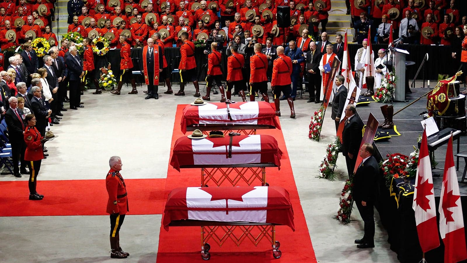 Moncton mourns: Images from the regimental funeral
