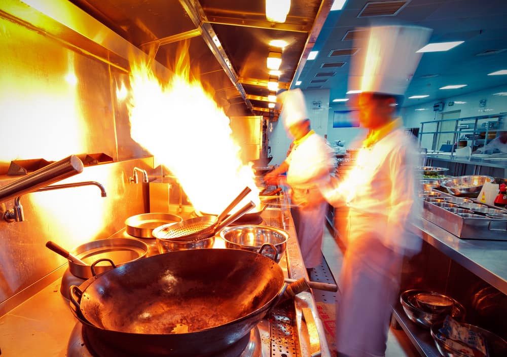 If Alberta restaurants can't find workers, they should pay more