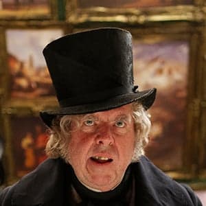 Mr. Turner's paintings are masterpieces. But what about the film?