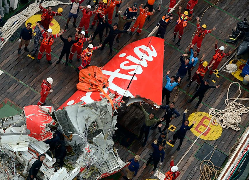 Deadly stalls haunt airlines as AirAsia investigation unfolds