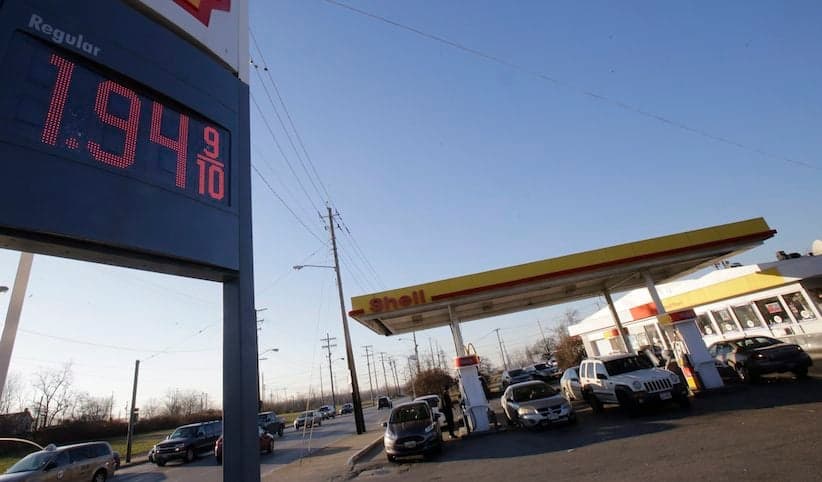 Cheap gas prices fuel conundrum in Detroit
