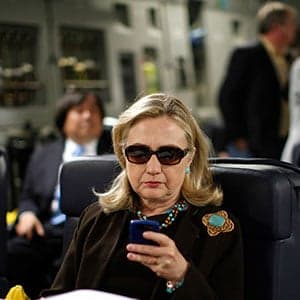 FBI says it won't recommend charges in Clinton email matter