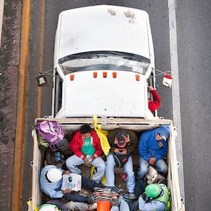 Keep truckin’: Portraits of Mexico's morning commuters