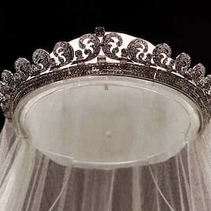 Of toddlers and tiaras: The new royal baby's jewelry options