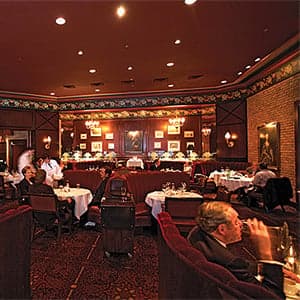 Hy's: Where secrets were swapped over supper